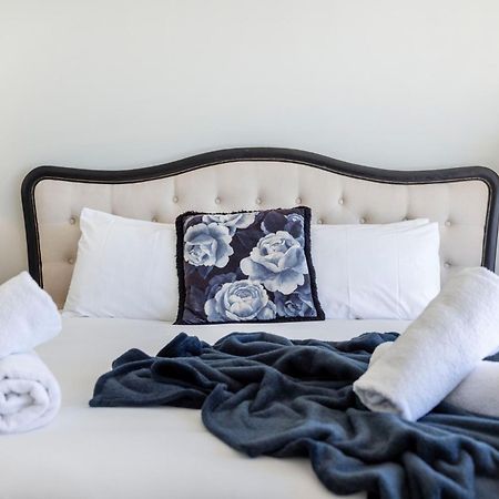 Serendib Luxury Sorrento Resort Living Bagian luar foto