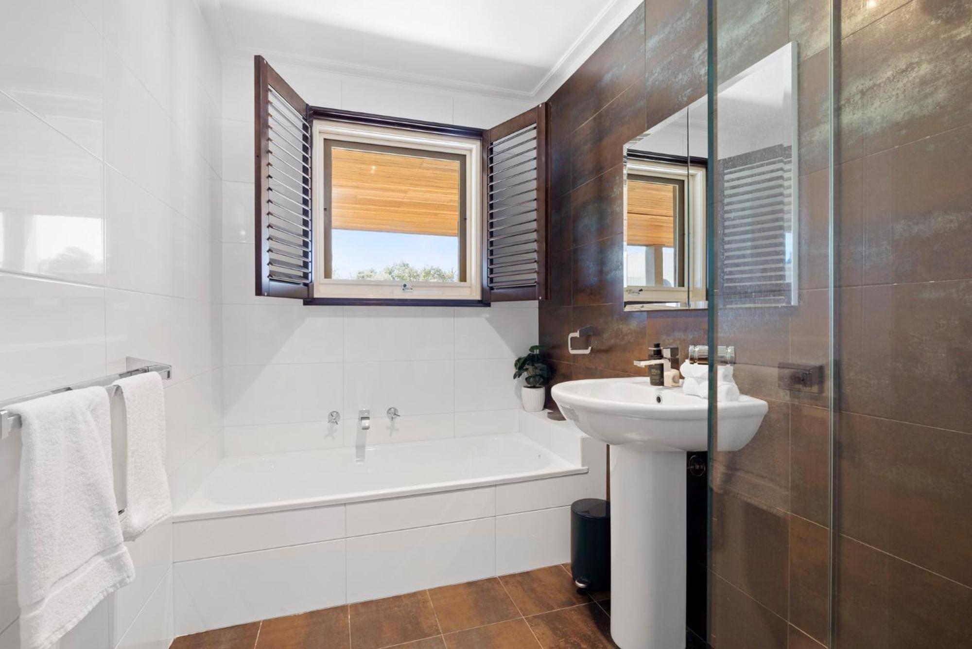 Serendib Luxury Sorrento Resort Living Bagian luar foto
